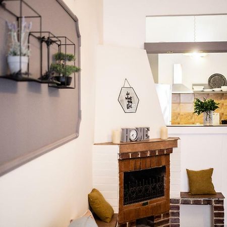Art Downtown Alecsandri St Luxury Apartment Oradea Exterior foto